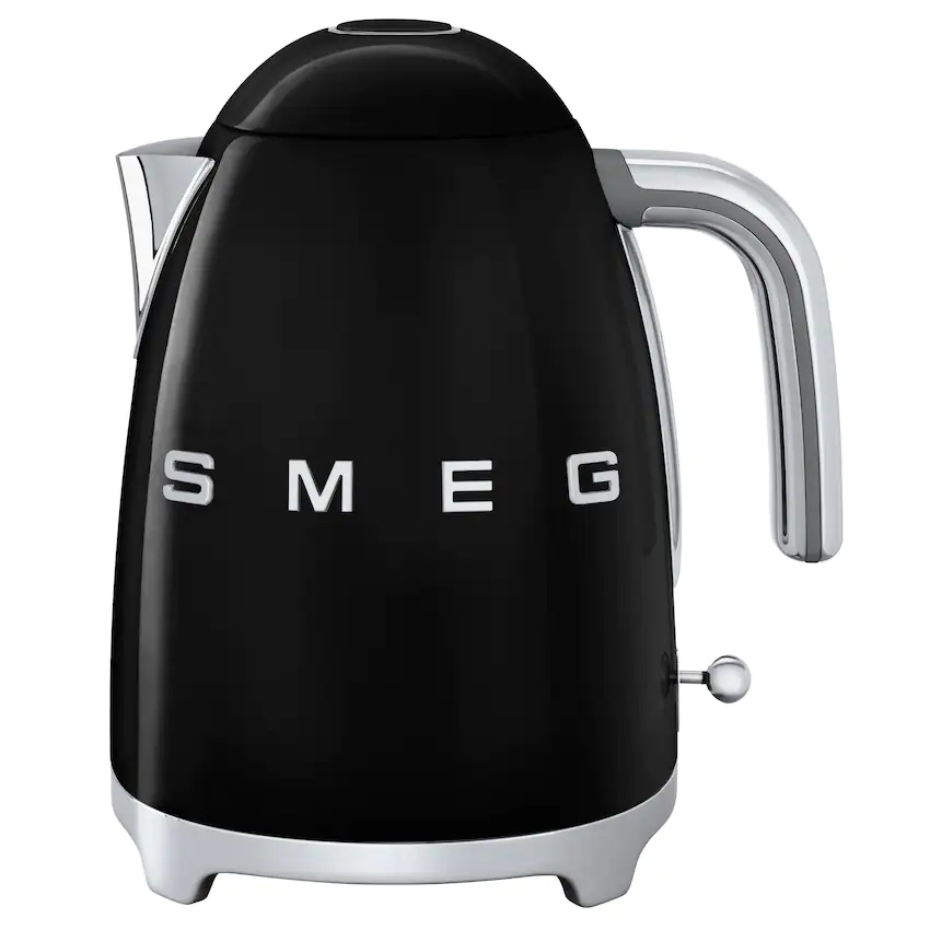 Smeg Vattenkokare 50-talsstil KLF03 (svart)